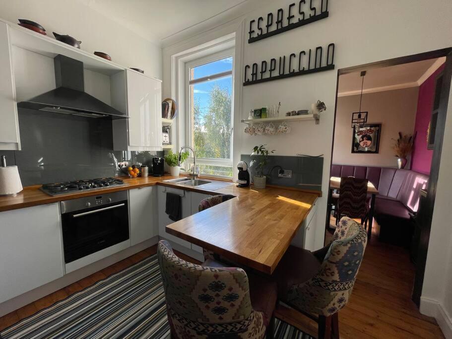Traditional Apt Close To City Centre & Hampden 格拉斯哥 外观 照片